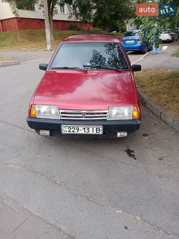 Хэтчбек ВАЗ / Lada 2109 1990 в Львове