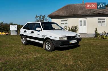 Хэтчбек ВАЗ 2109 1989 в 