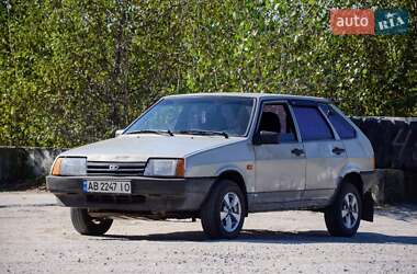 Хэтчбек ВАЗ / Lada 2109 2007 в Калиновке