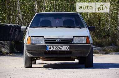 Хэтчбек ВАЗ / Lada 2109 2007 в Калиновке