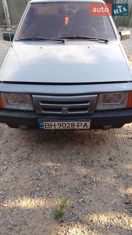 Хэтчбек ВАЗ / Lada 2109 1991 в Белгороде-Днестровском