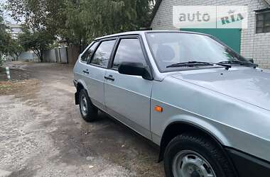 Хэтчбек ВАЗ / Lada 2109 2002 в Черкассах