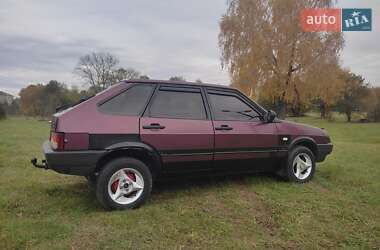 Хэтчбек ВАЗ 2109 1995 в 