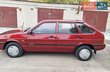 Хэтчбек ВАЗ / Lada 2109 1998 в Смеле