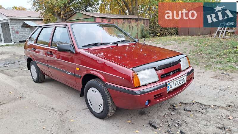 Хэтчбек ВАЗ / Lada 2109 1998 в Смеле