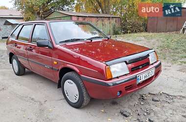 Хэтчбек ВАЗ / Lada 2109 1998 в Смеле