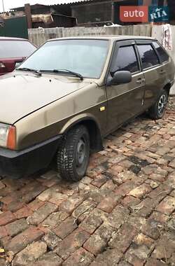 Хэтчбек ВАЗ / Lada 2109 1990 в Харькове