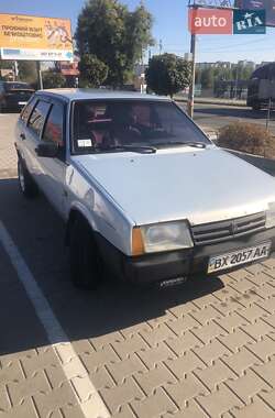 Хэтчбек ВАЗ / Lada 2109 2004 в Киеве