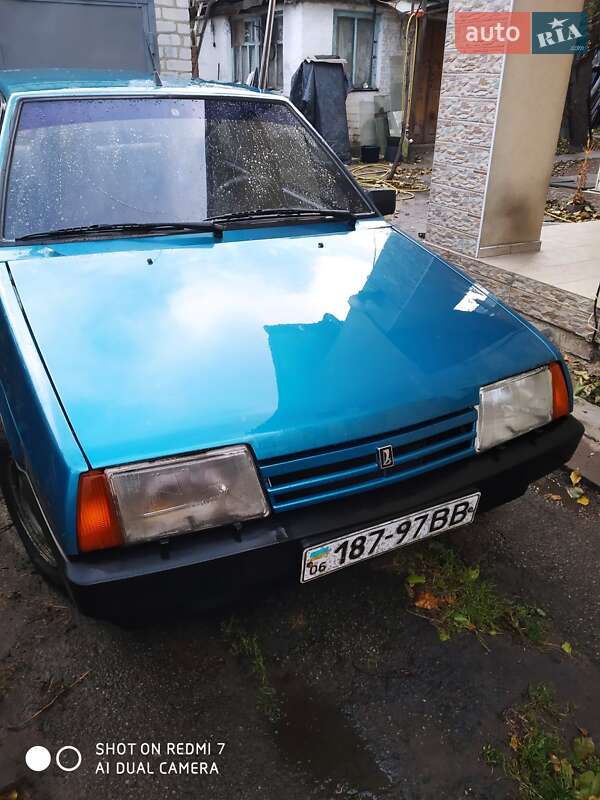 Хэтчбек ВАЗ / Lada 2109 1997 в Житомире