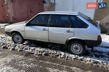 Хетчбек ВАЗ / Lada 2109 2002 в Чернігові