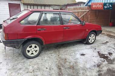 Хэтчбек ВАЗ 2109 1994 в 