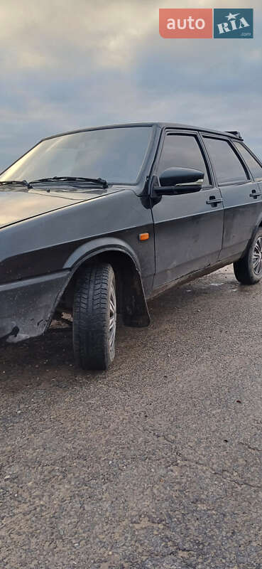 Хэтчбек ВАЗ / Lada 2109 2006 в Кременце