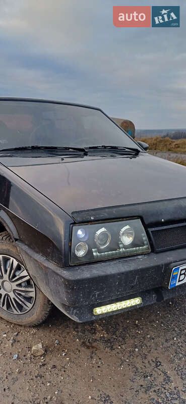 Хэтчбек ВАЗ / Lada 2109 2006 в Кременце