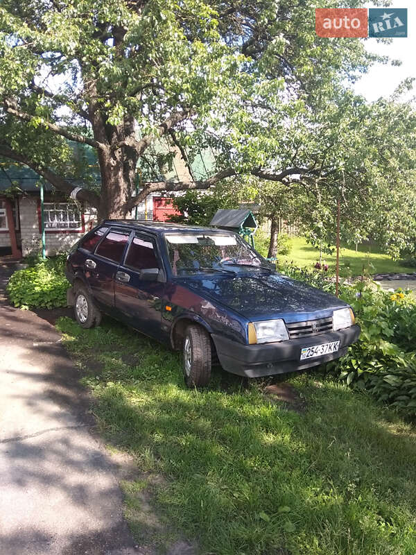 Хэтчбек ВАЗ / Lada 2109 2005 в Черкассах