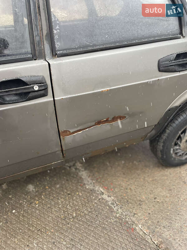 Хетчбек ВАЗ / Lada 2109 1991 в Винниках
