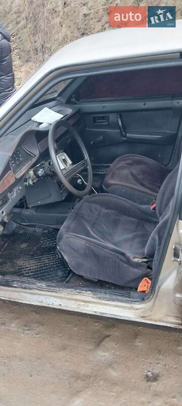 Хэтчбек ВАЗ / Lada 2109 1989 в Ивано-Франковске фото 5 Хэтчбек ВАЗ / Lada 2109 1989 в Ивано-Франковске