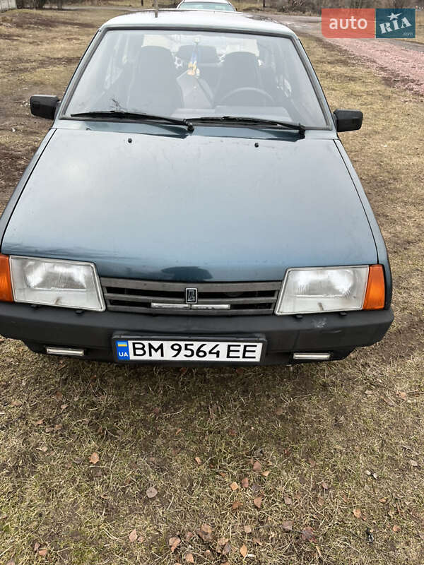 Хэтчбек ВАЗ / Lada 2109 2004 в Ромнах