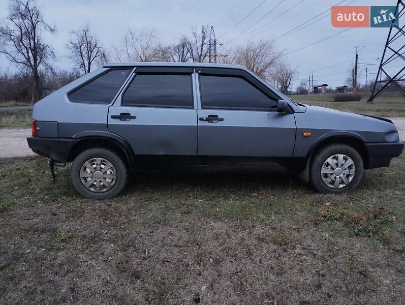 Хэтчбек ВАЗ / Lada 2109 2006 в Кривом Роге