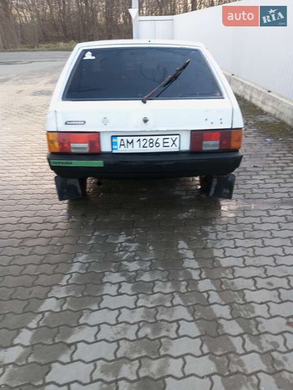 Хэтчбек ВАЗ / Lada 2109 1996 в Коломые фото 5 Хэтчбек ВАЗ / Lada 2109 1996 в Коломые