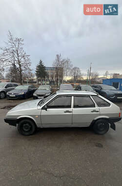 Хэтчбек ВАЗ / Lada 2109 2004 в Чернигове