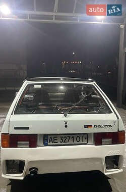 Хэтчбек ВАЗ / Lada 2109 1993 в Кривом Роге