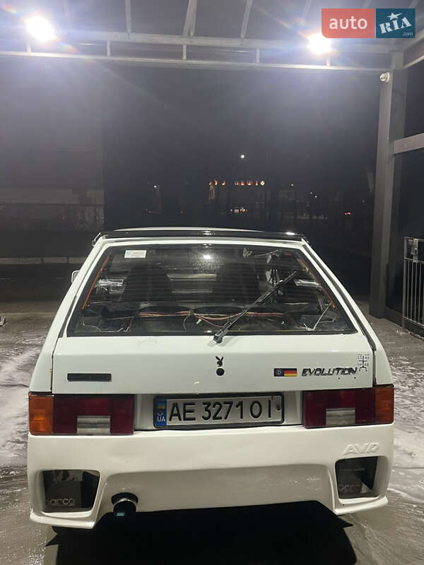 Хэтчбек ВАЗ / Lada 2109 1993 в Кривом Роге