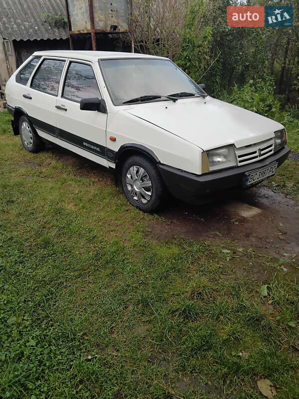 Хетчбек ВАЗ / Lada 2109 1990 в Бориславі