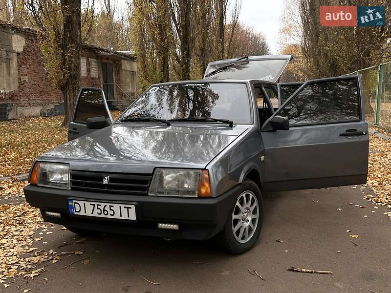 Хетчбек ВАЗ 2109 2006 в 
