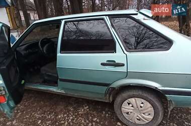 Хэтчбек ВАЗ 2109 1997 в 