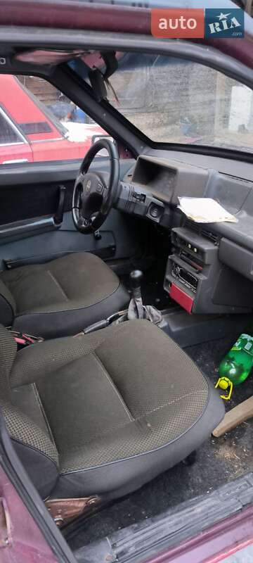 Хэтчбек ВАЗ / Lada 2109 1992 в Рахове