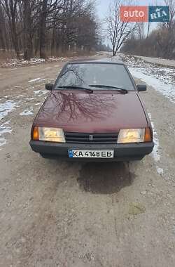 Хэтчбек ВАЗ / Lada 2109 2006 в Корсуне-Шевченковском