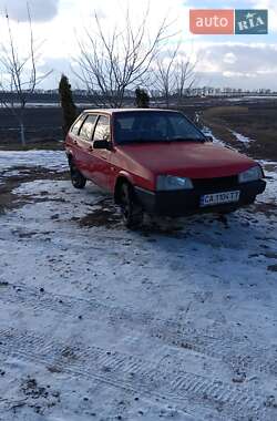 Хэтчбек ВАЗ 2109 1995 в 