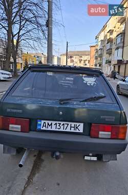 Хетчбек ВАЗ / Lada 2109 2001 в Житомирі