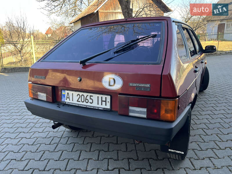 Хетчбек ВАЗ / Lada 2109 1993 в Надвірній
