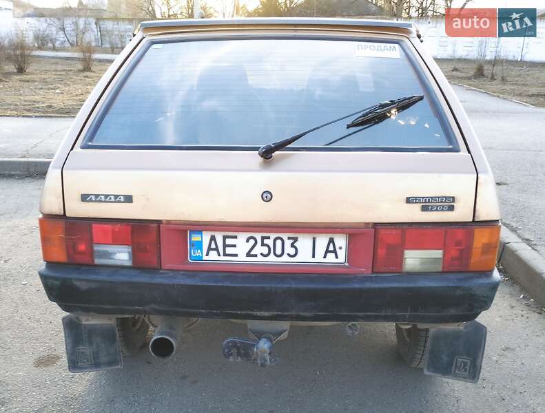 Хетчбек ВАЗ / Lada 2109 1995 в П'ятихатках фото 3 Хетчбек ВАЗ / Lada 2109 1995 в П'ятихатках