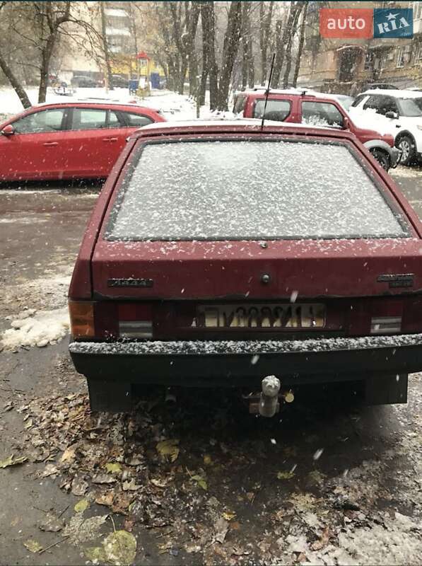Хэтчбек ВАЗ / Lada 2109 1991 в Киеве фото 4 Хэтчбек ВАЗ / Lada 2109 1991 в Киеве