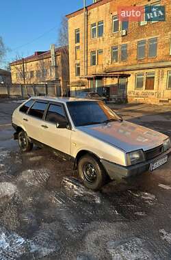 Хэтчбек ВАЗ 2109 2001 в 