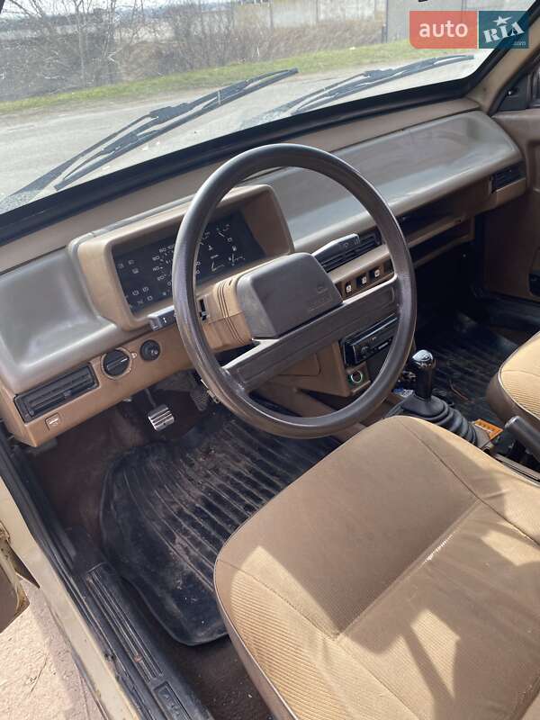 Хэтчбек ВАЗ / Lada 2109 1988 в Соленом