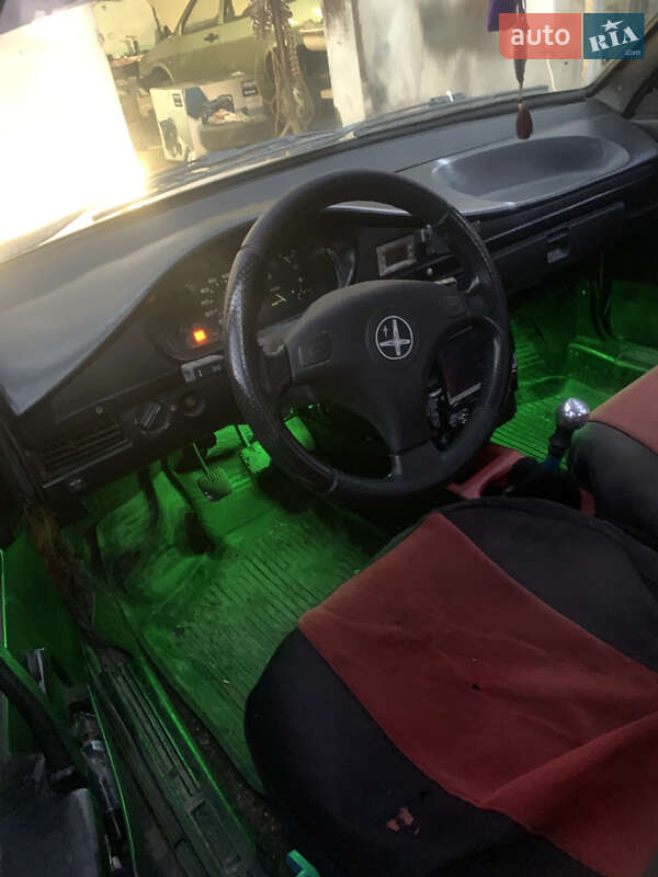 Хетчбек ВАЗ / Lada 2109 1996 в Радехові