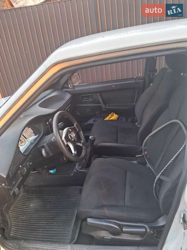 Хетчбек ВАЗ / Lada 2109 1988 в Верхньодніпровську