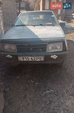 Хэтчбек ВАЗ 2109 2004 в 