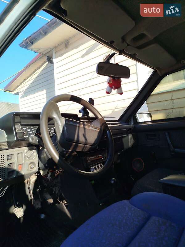 Хэтчбек ВАЗ / Lada 2109 2004 в Марковой