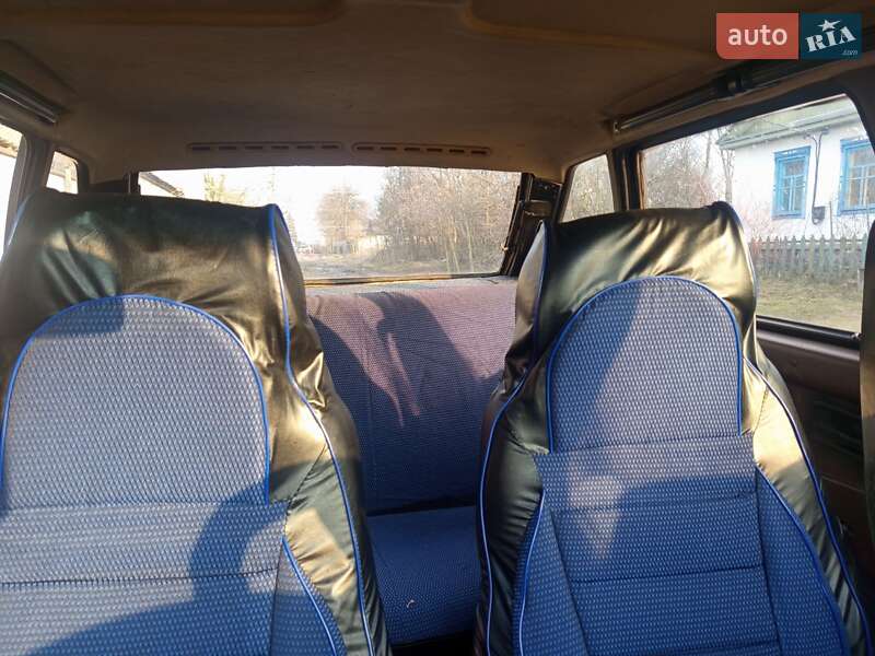 Хэтчбек ВАЗ / Lada 2109 1989 в Глухове фото 3 Хэтчбек ВАЗ / Lada 2109 1989 в Глухове