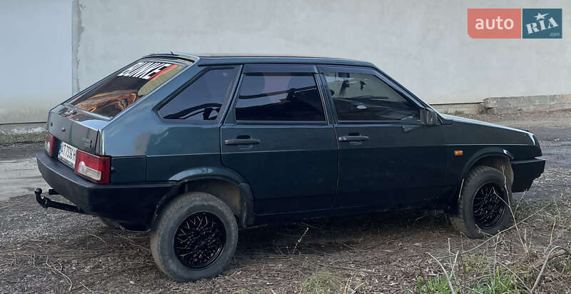 Хетчбек ВАЗ / Lada 2109 2004 в Коломиї