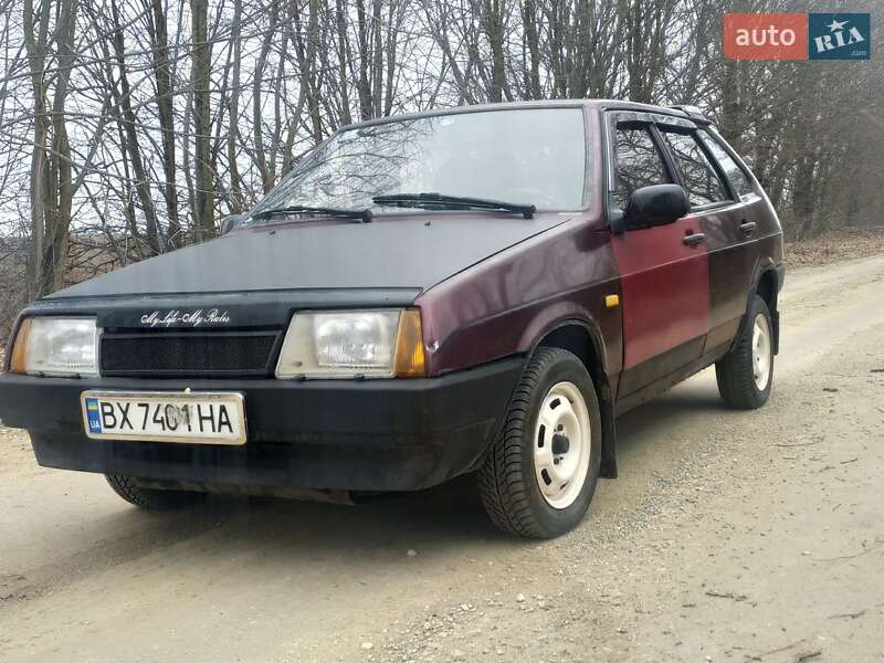 Хэтчбек ВАЗ 2109 1995 в 