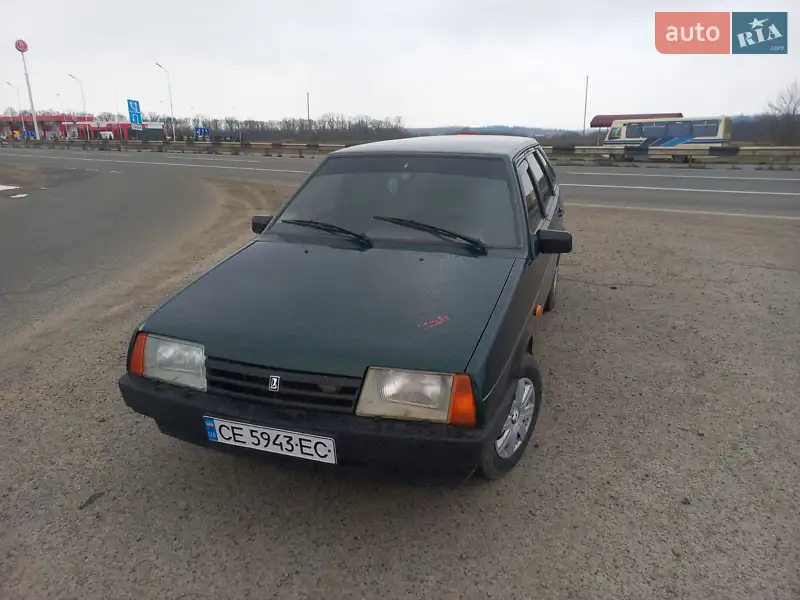 Хетчбек ВАЗ 2109 2003 в 