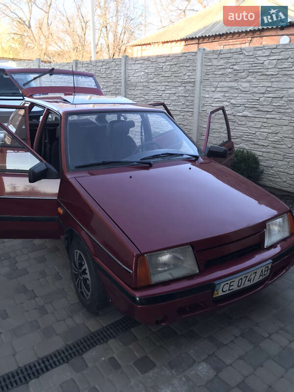 Хэтчбек ВАЗ / Lada 2109 1998 в Харькове