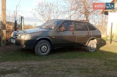 Хэтчбек ВАЗ 2109 1993 в 