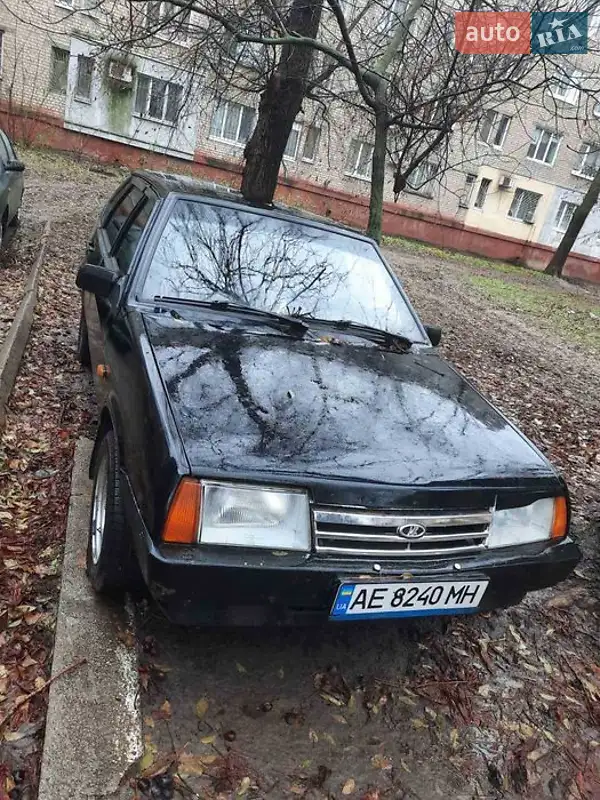Хэтчбек ВАЗ 2109 1989 в 