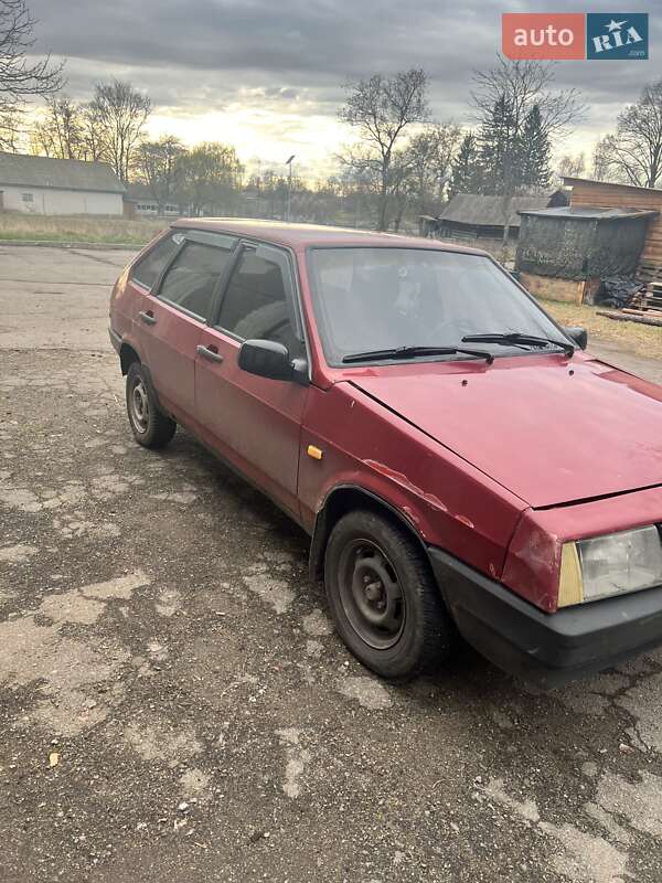 Хетчбек ВАЗ / Lada 2109 1990 в Коростені